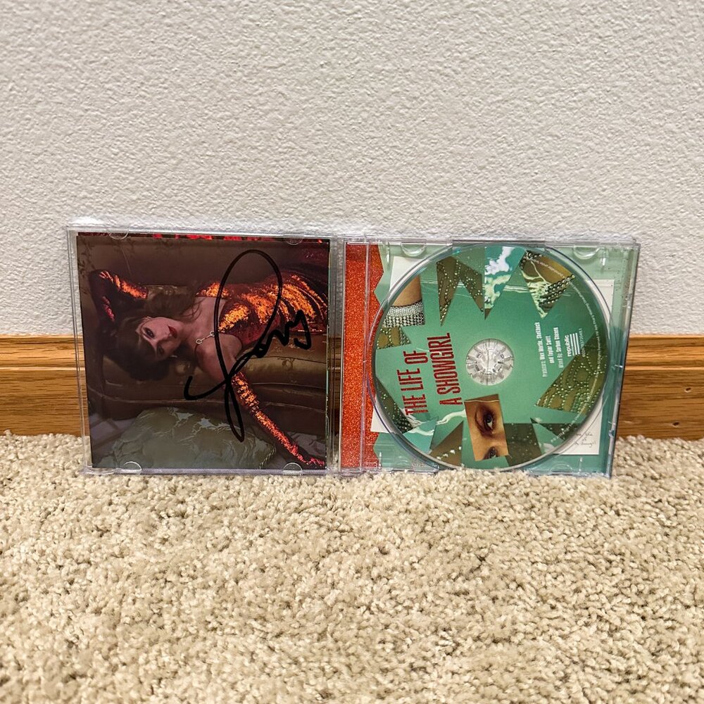 Taylor Swift The Life of a Showgirl Signed CD Hand Signed Photo 2